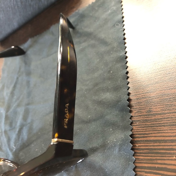 Prada Sunglasses - Picture 3 of 11